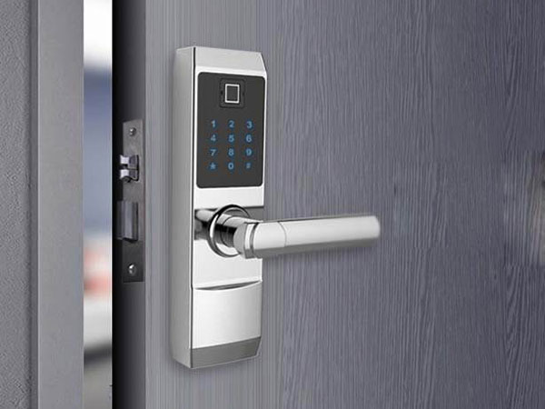 元宝24小时上门开锁公司